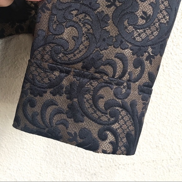 Loft Ann Taylor Cropped Blazer Size 6 Damask Print - Picture 5 of 7